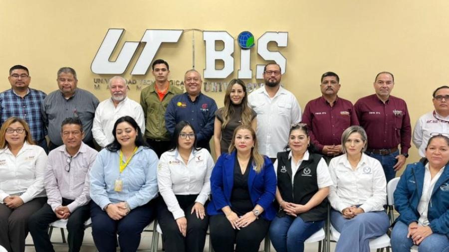 Fortalece Universidad Tecnológica de Matamoros la educación superior con programa integral de becas