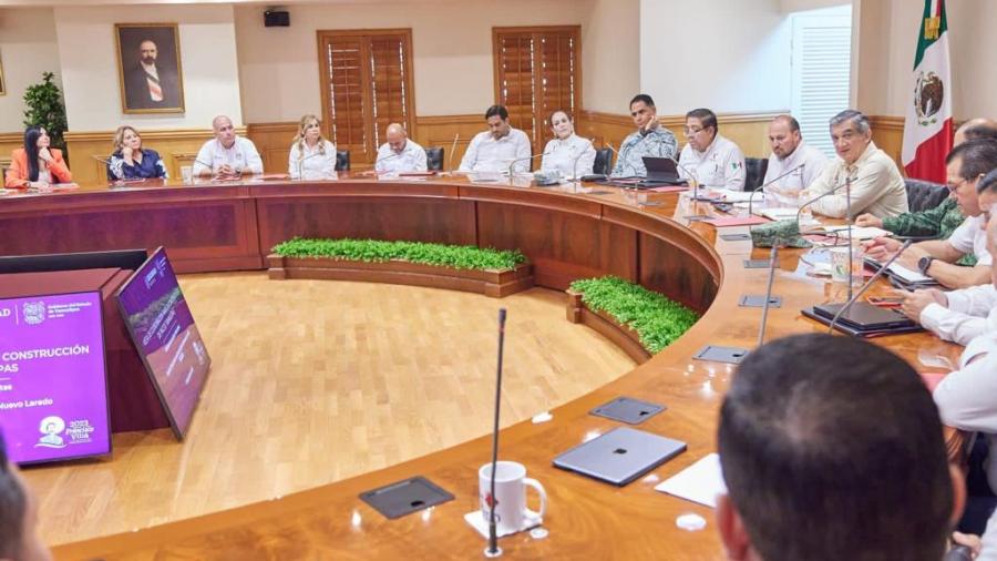 Preside Gobernador reuni&oacute;n de seguridad en Nuevo Laredo