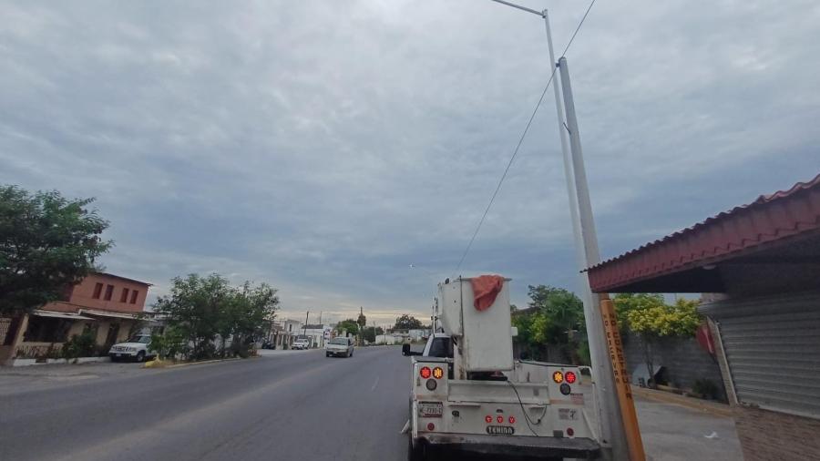 Rehabilita Gobierno de Carlos Peña Ortiz, alumbrado público en Reynosa