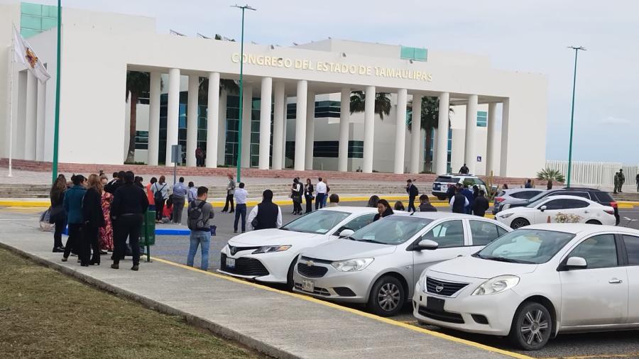 Amenaza de bomba en el Congreso despierta especulaciones pol&iacute;ticas 