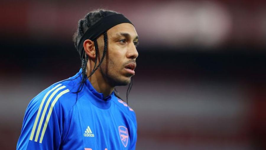 Aubameyang fue hospitalizado por malaria