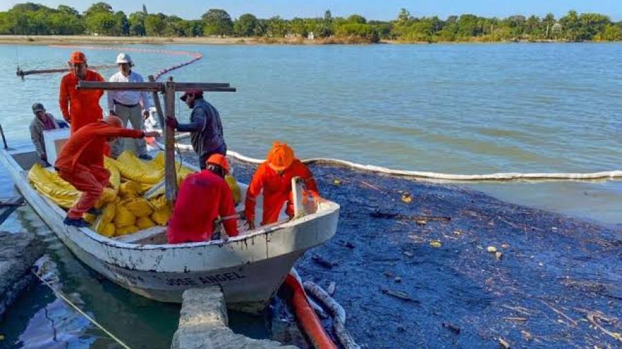 Pemex concluye al 100% trabajos de limpieza en bocatoma en Álamo Temapache