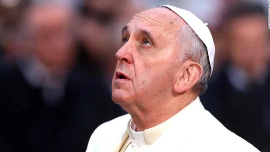 Quienes hacen fraude con los salarios “no son cristianos”: Papa