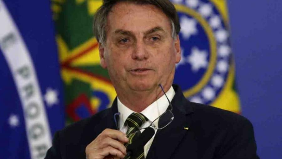 Bolsonaro asegura que OMS alienta a la homosexualidad