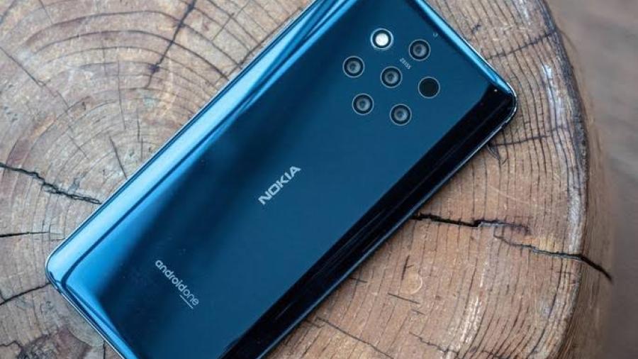 Nokia peligra ante cancelación de película de James Bond