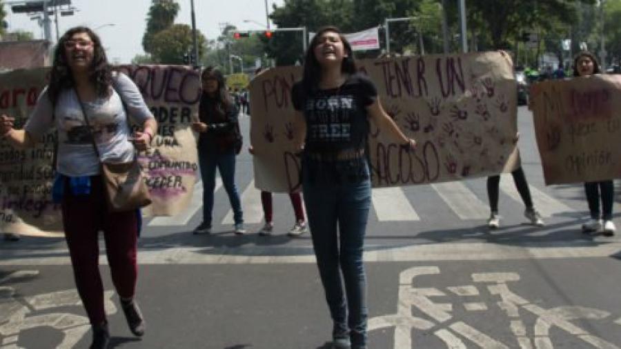 UNAM anuncia despido de profesor por acoso