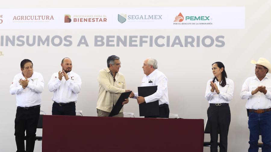 Firman Tamaulipas convenio con Segalmex para suministro de despensas