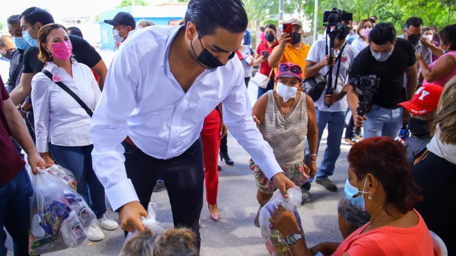 Apoya Municipio a adultos mayores