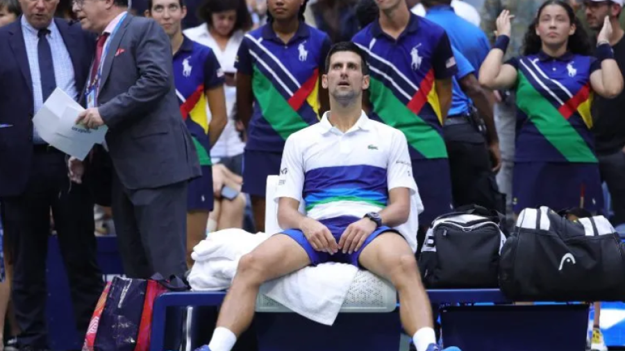 Por no estar vacunado contra el COVID-19, renuncia  Djokovic al US Open