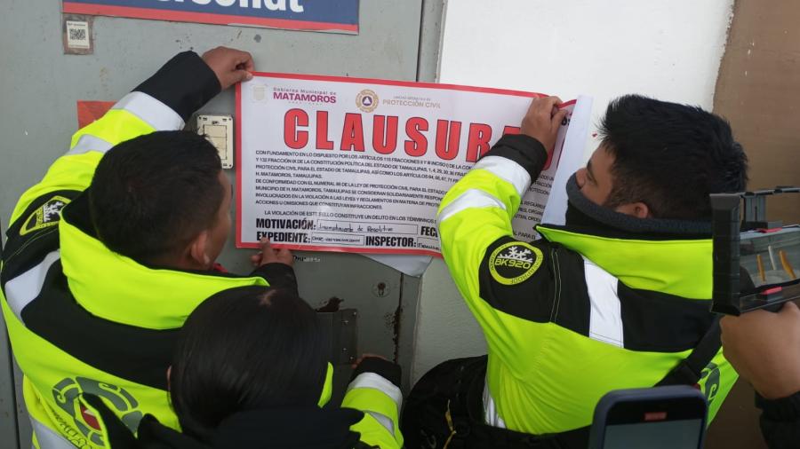 Clausura Protección Civil Soriana Laguneta por Incumplir resolutivos de seguridad