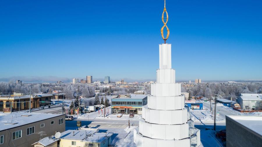 Inauguran templo de 'La Luz del Mundo' en Alaska