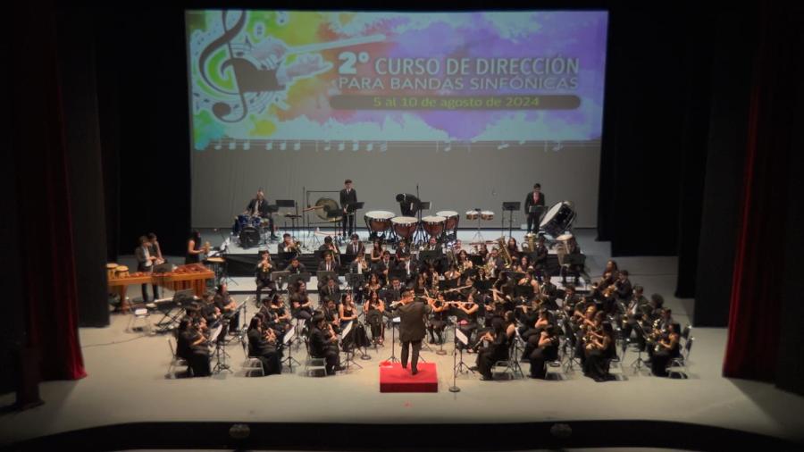 Brinda Gobierno de Carlos Pe&ntilde;a Ortiz apoyo al talento local