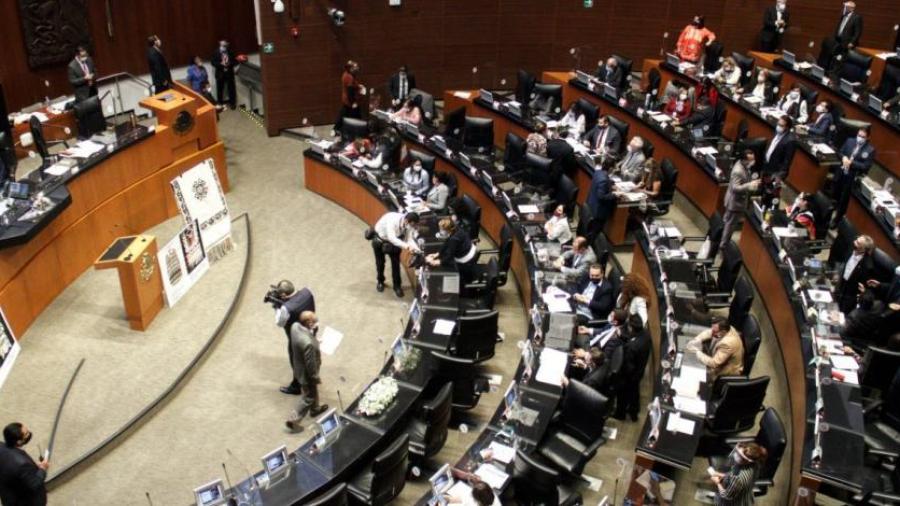 Senadores aprueban en lo general Miscelánea Fiscal