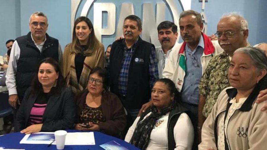 Celebran panistas de Matamoros foros temáticos