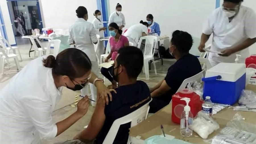 Inicia aplicación de segunda dosis de la vacuna contra el COVID-19 a 'millennials' en Reynosa y Nuevo Laredo 