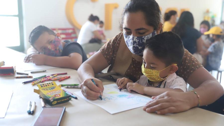 Maquinitas creativas apapachando a mam&aacute; 
