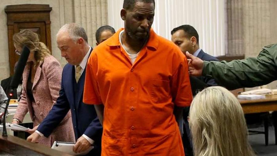 R. Kelly es sentenciado a 30 años de prisión por abuso sexual a menores