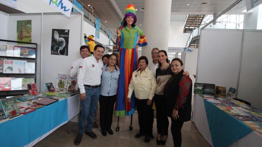 Participa gobierno de Tampico en "Primera Feria Internacional del Libro Infantil y Juvenil"