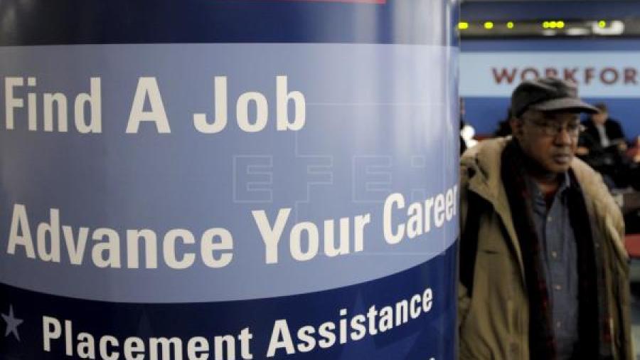 Estados Unidos se empieza a recuperar en cuestión a desempleo por COVID-19 