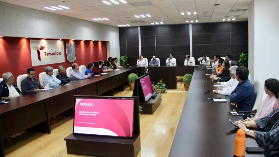 Capacita SEBIEN a funcionarios públicos en buenas prácticas