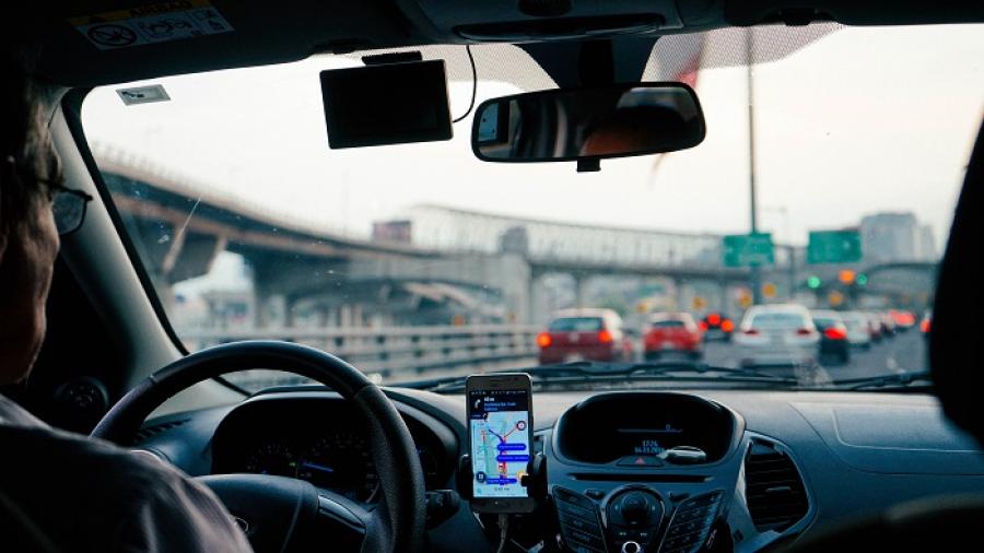 Promueven acciones para regular servicio de transporte ejecutivo