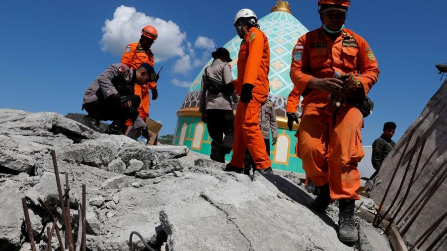 Aumenta a 555 la cifra mortal por terremotos en Indonesia