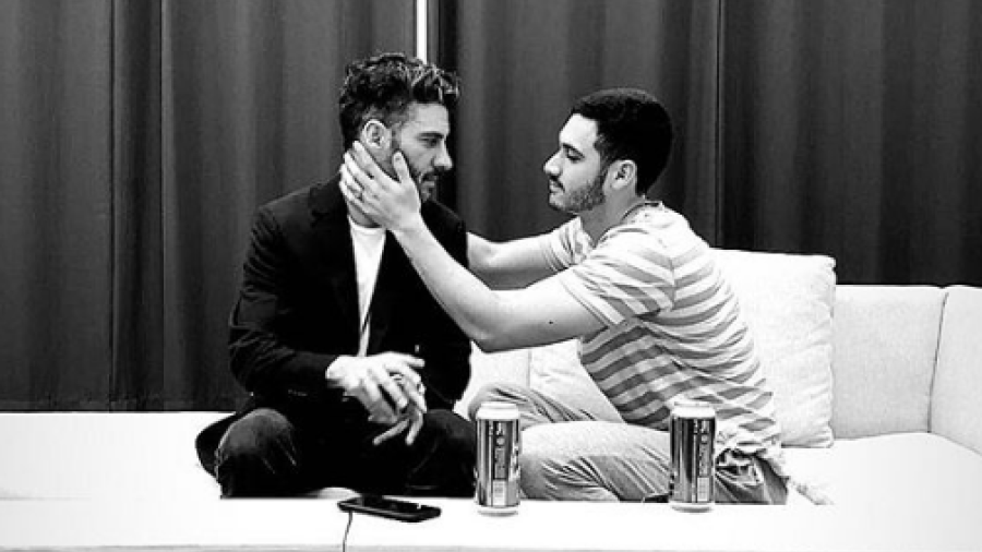 Aparece otra pareja gay en Televisa