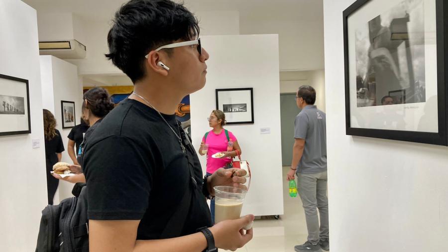 Exponen foto documentalistas en el Festival Internacional de la Costa del Seno Mexicano
