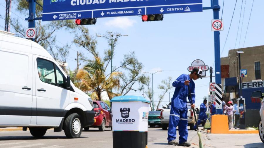 Intensifican limpieza en avenidas en Madero