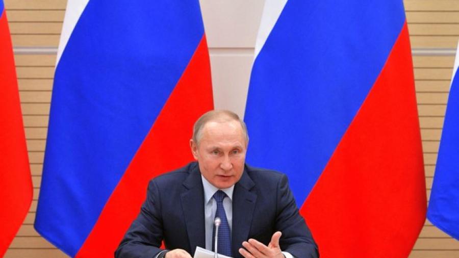 Putin descarta legalizar el matrimonio igualitario en Rusia