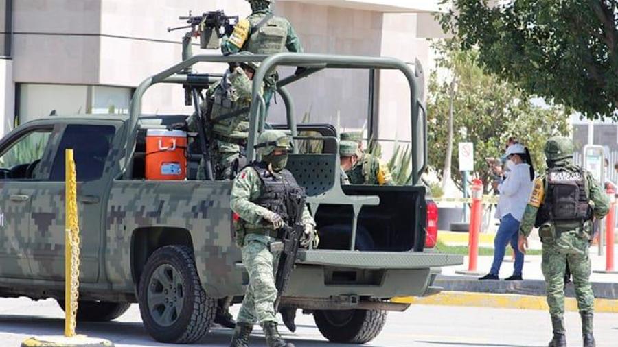 Pide AMLO a Adán Augusto López visitar Congreso locales por reforma militar; destaca aprobación en 17 