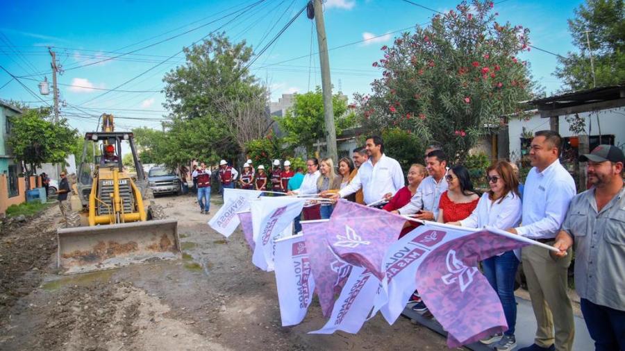Arrancan pavimentación en la Lucio Blanco 