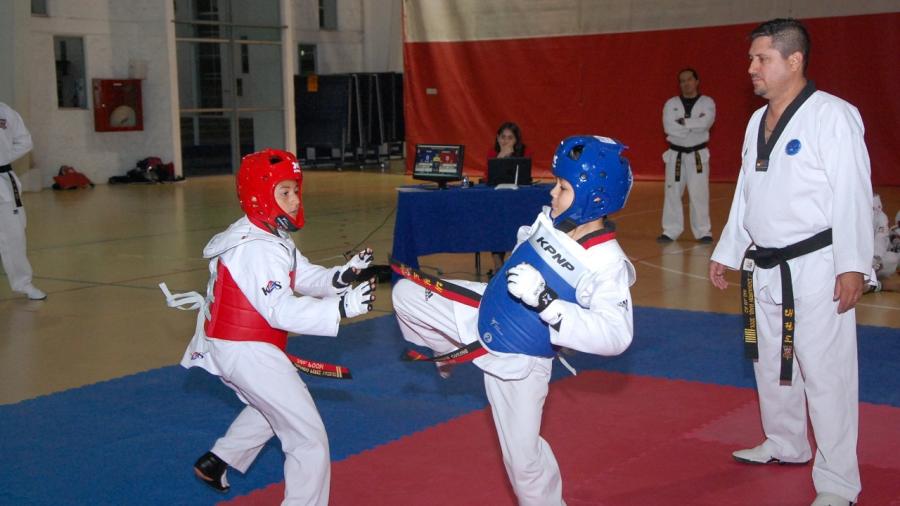  Invierte Gobierno de Tamaulipas en material para taekwondo