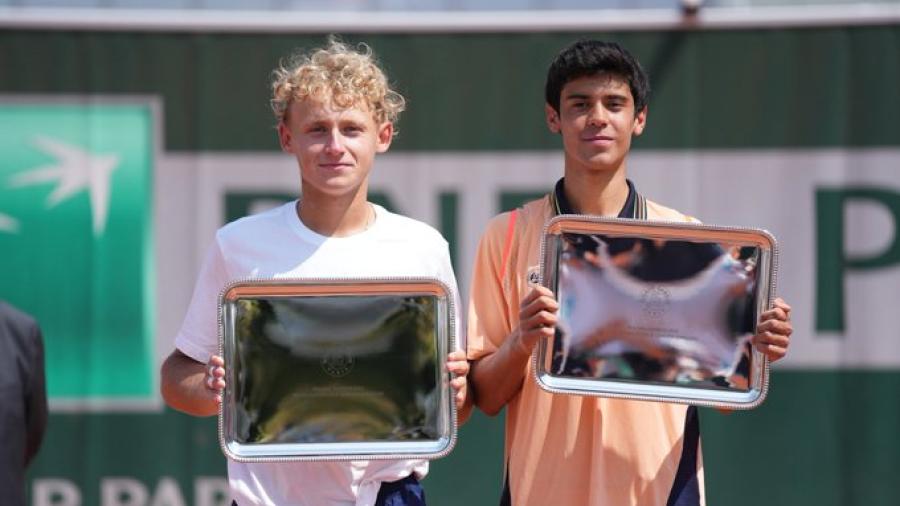 Mexicano Rodrigo Pacheco, campeón en dobles junior de Roland Garros