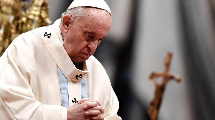 Papa Francisco lanza fuerte llamado por guerra en Ucrania