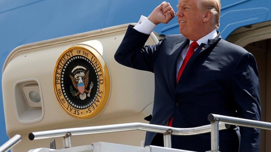 Trump arremete contra Canadá por represalias ante aranceles