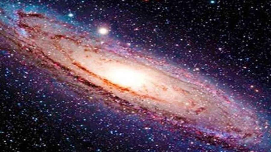 Universo continúa expandiéndose, revela NASA
