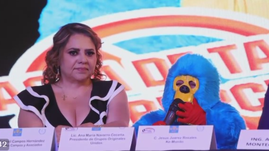 KeMonito denuncia falta de pago y robo de personaje por parte de CMLL