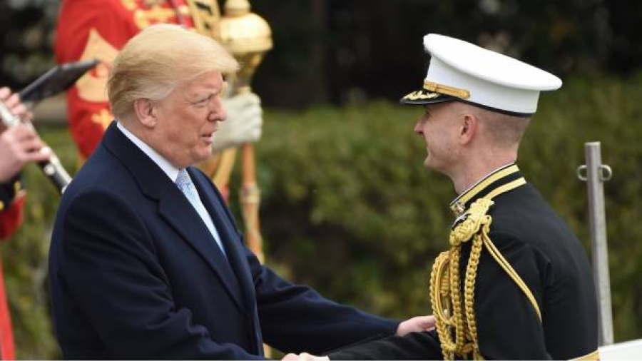 Trump plantea enviar militares a cuidar la frontera