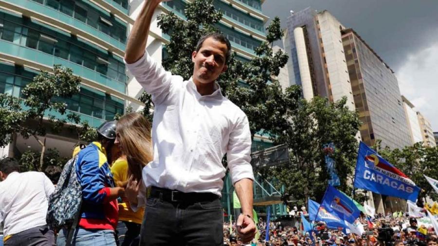 Guaidó llama a protesta nacional contra Maduro