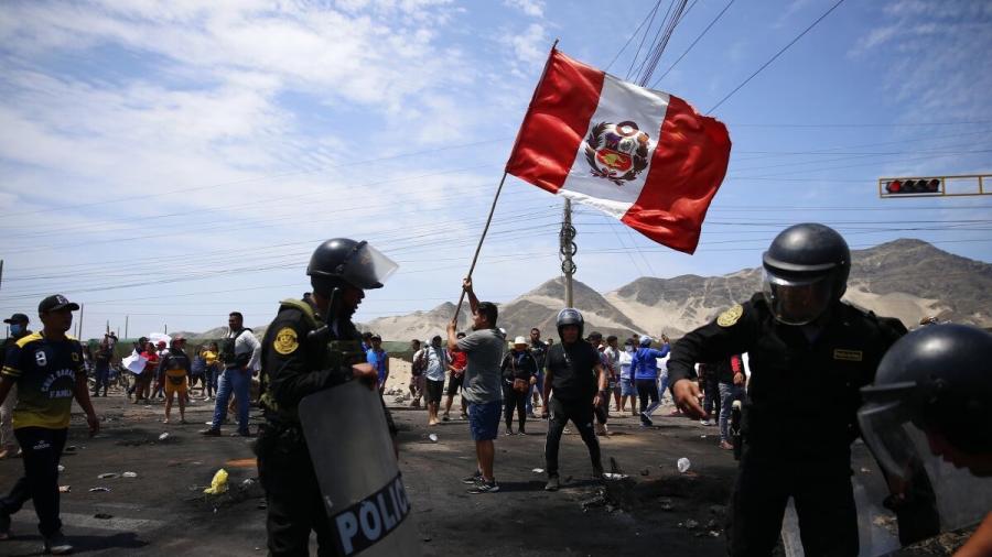 Ascienden a diez el total de muertos en las protestas en Perú