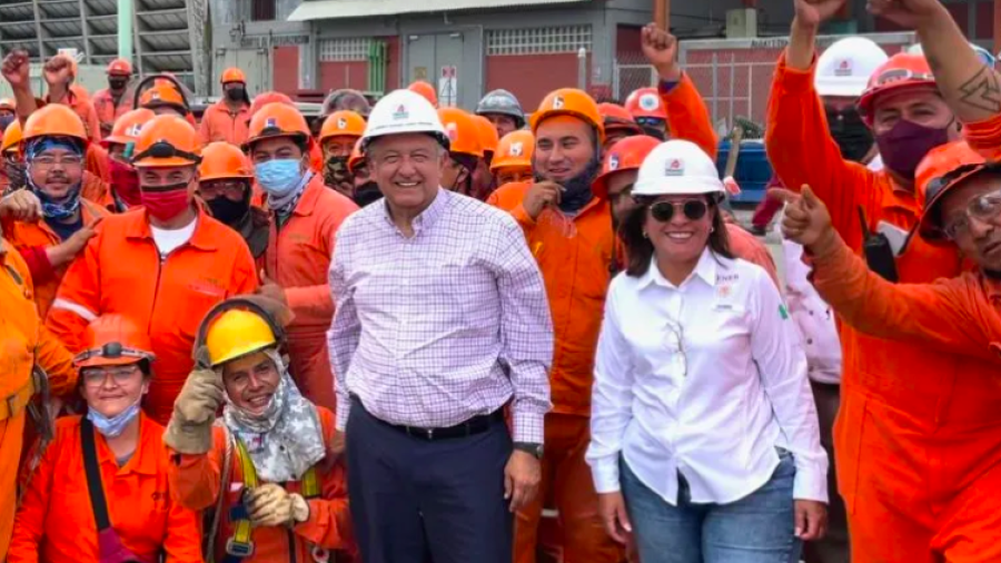 Supervisa AMLO trabajos en refinerías de Monterrey y Veracruz 