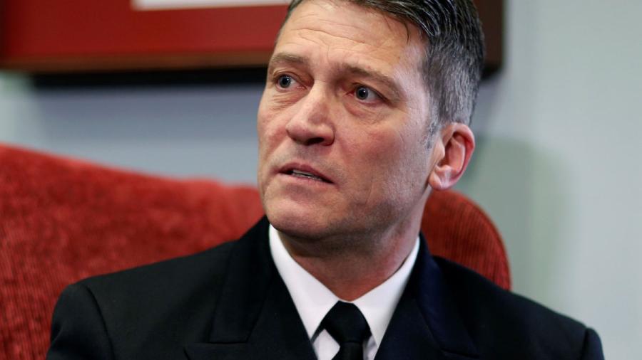 Ronny Jackson retira su candidatura para Asuntos de Veteranos