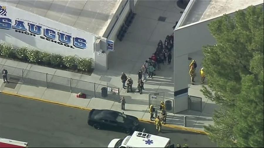 Joven utilizó ‘pistola fantasma’ en tiroteo de secundaria en California