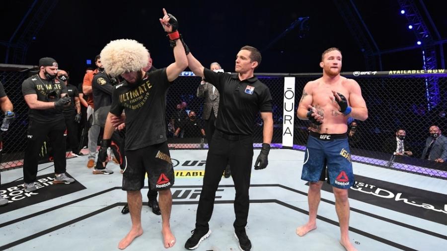 Khabib anuncia su retiro en su pelea contra Gaethje