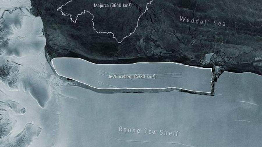 Iceberg se desprende de la Antártida; es el más grande del mundo