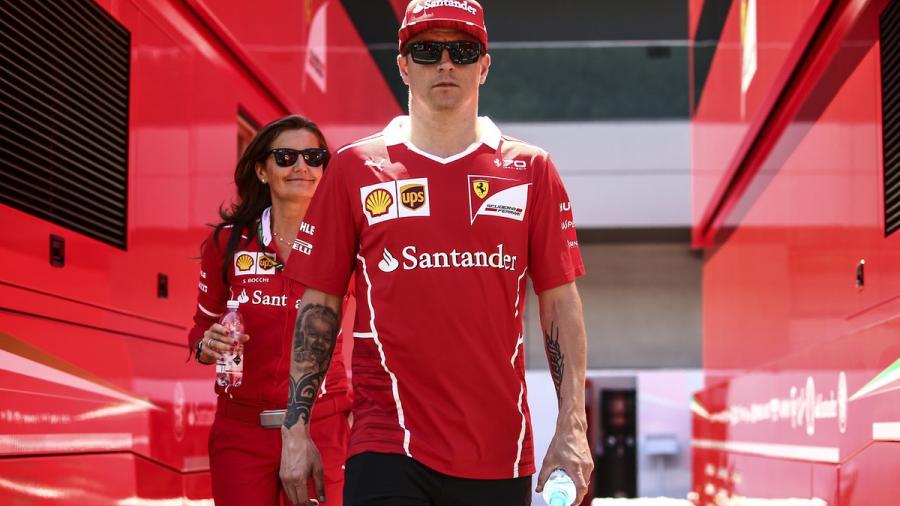 Ferrari renueva a Kimi Raikkonen una temporada más