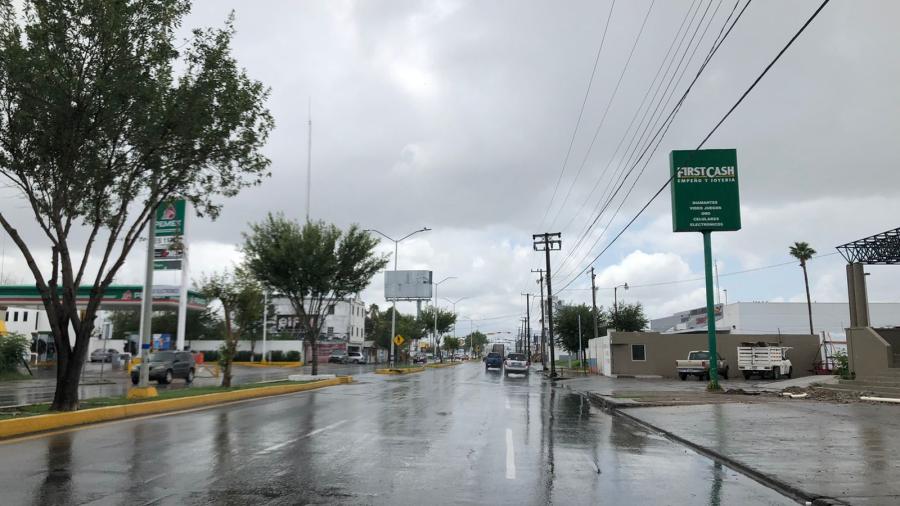 Lluvias en Nuevo Laredo provocan baches, encharcamientos e inundaciones 