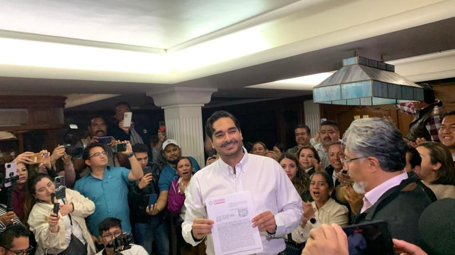 Carlos Peña Ortiz se registra por la reelección a la alcaldía de Reynosa