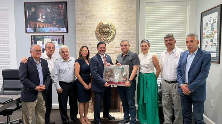 Visitan directivos del CONALEP, el Texas Southmost College